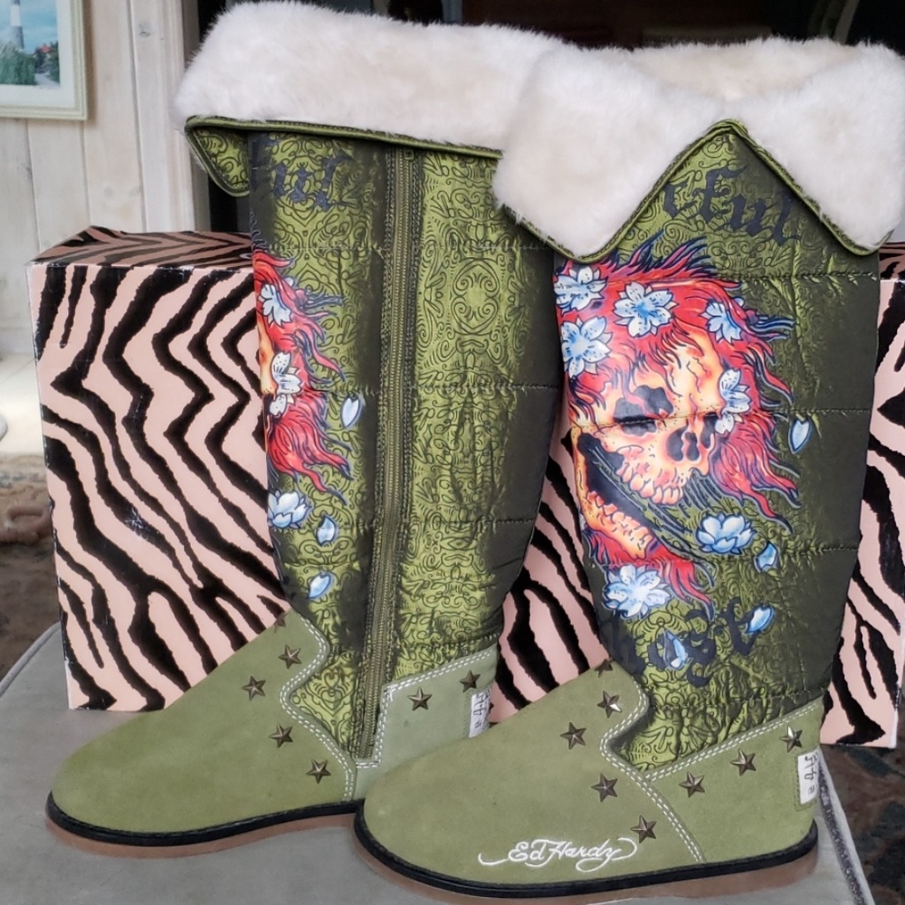 Winter boots